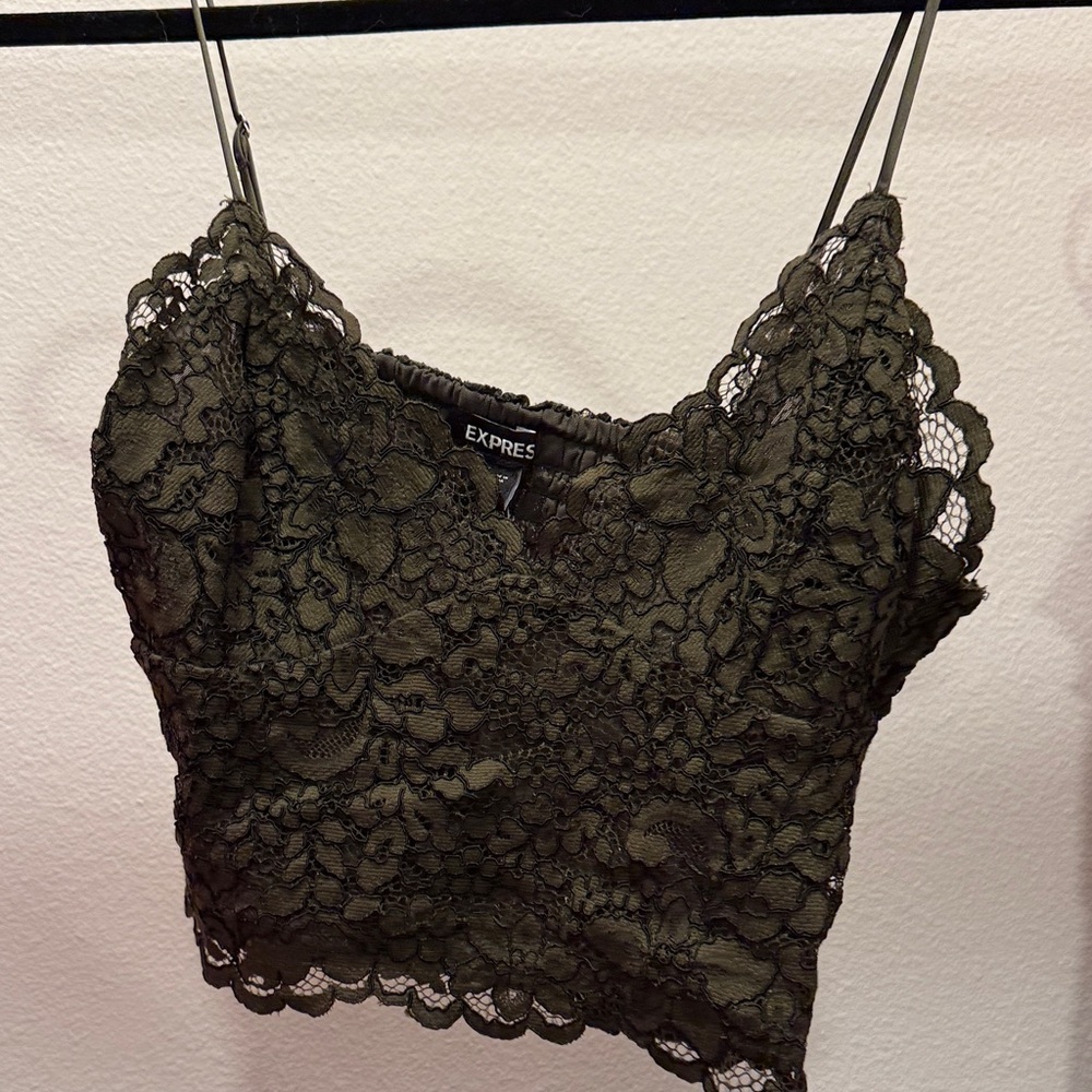 Express Dark Green Lace Crop Top - Picture 3 of 4